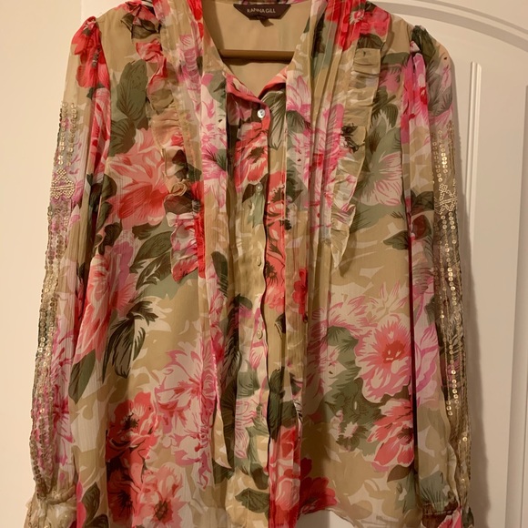 Gold accented, tie, chiffon top - Picture 3 of 6